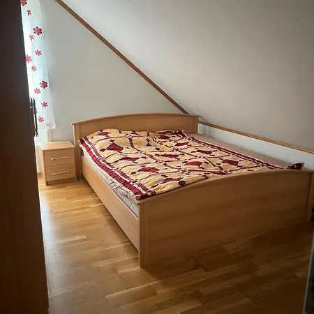 3rd Floor Living Space With Shared Kitchen בית אירוח *